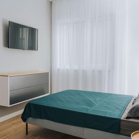 Charlotte Piata Unirii - Free Private Parking 2Bedrooms Apartment Oradea Eksteriør billede
