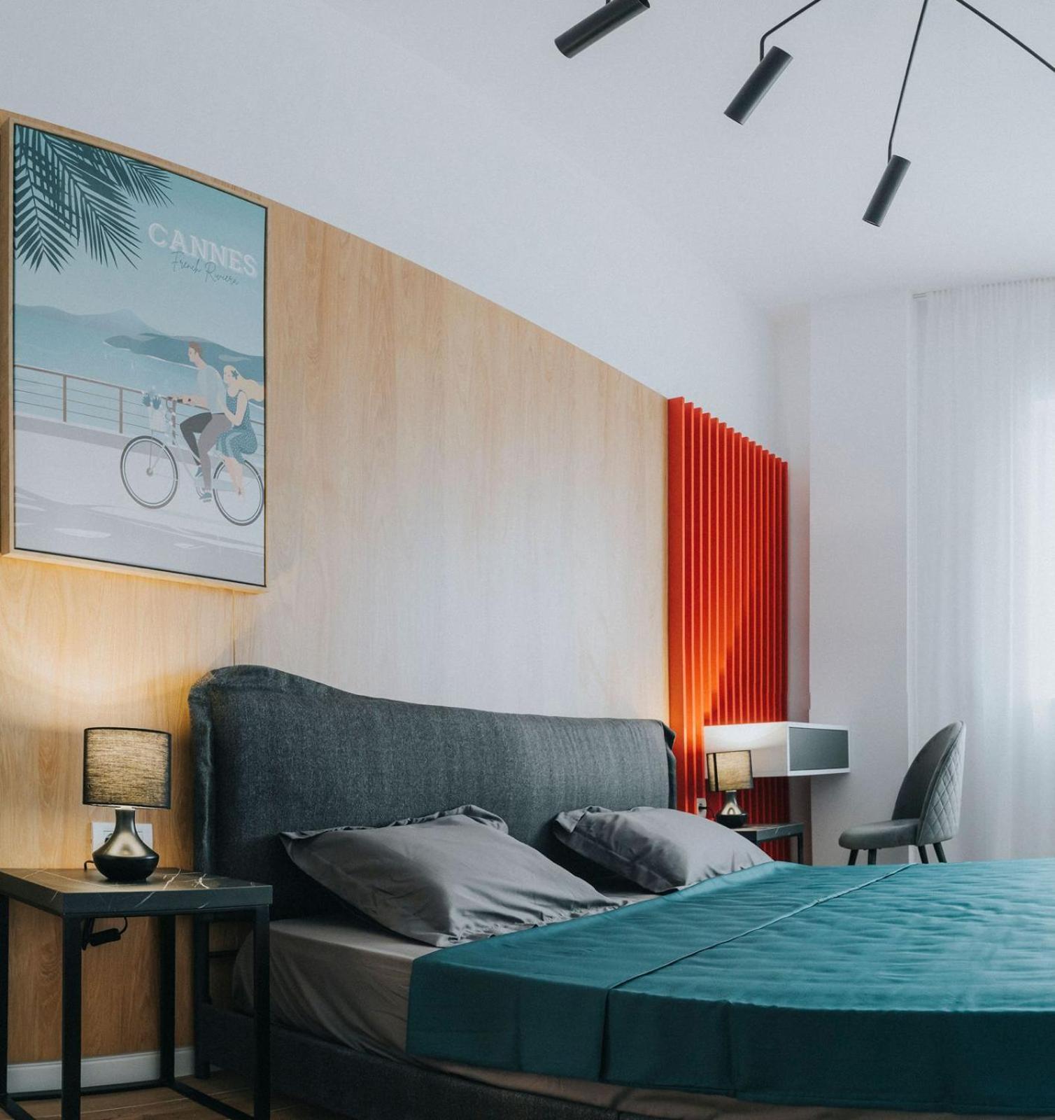 Charlotte Piata Unirii - Free Private Parking 2Bedrooms Apartment Oradea Eksteriør billede